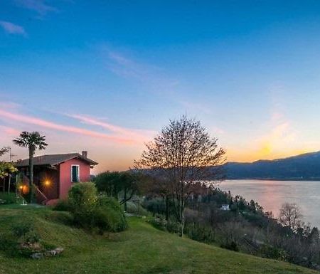 Locanda Pozzetto Laveno-Mombello Exterior photo