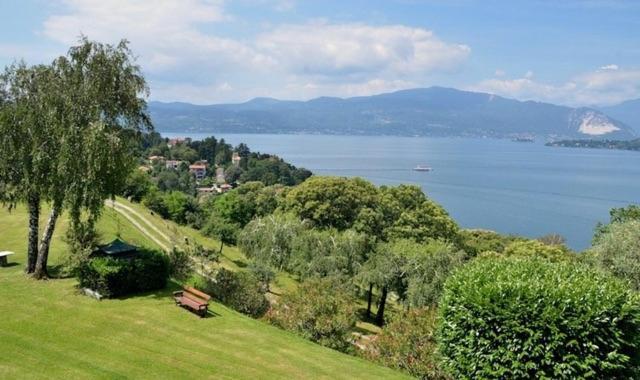 Locanda Pozzetto Laveno-Mombello Exterior photo