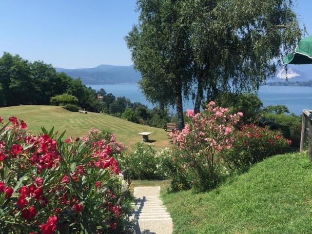 Locanda Pozzetto Laveno-Mombello Exterior photo