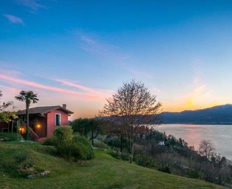 Locanda Pozzetto Laveno-Mombello Exterior photo